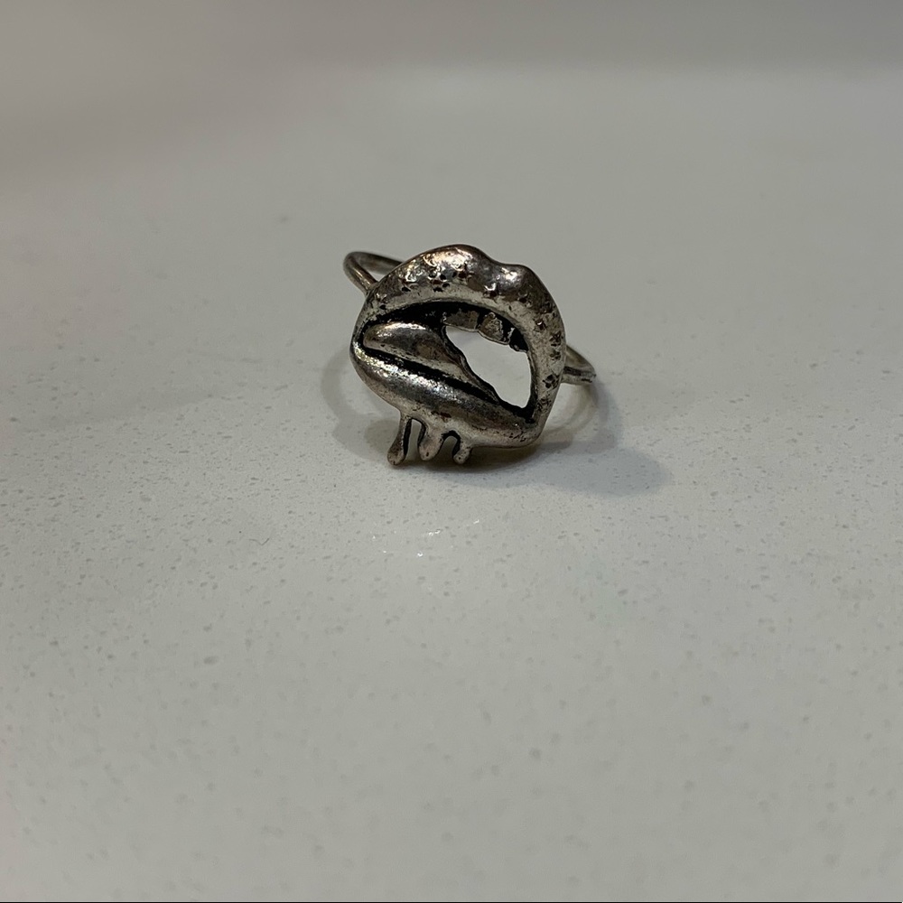 Various rings - Picture 5 of 8